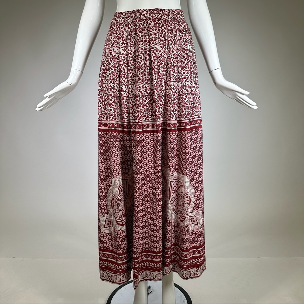 Early 2000’s Oscar de la Renta silk maxi skirt.